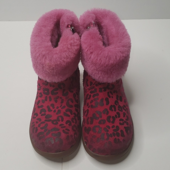 black leopard print uggs